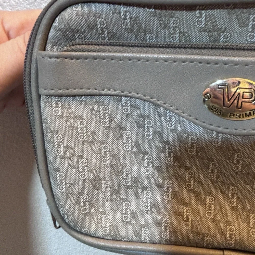 Vintage Via Prima Tan Crossbody Purse Handbag Bag Leather Zipper Pockets Clean - Picture 5 of 13